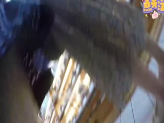 [偷拍] 超市尾随狂拍！年轻)美女裙底\)春光全泄露海报